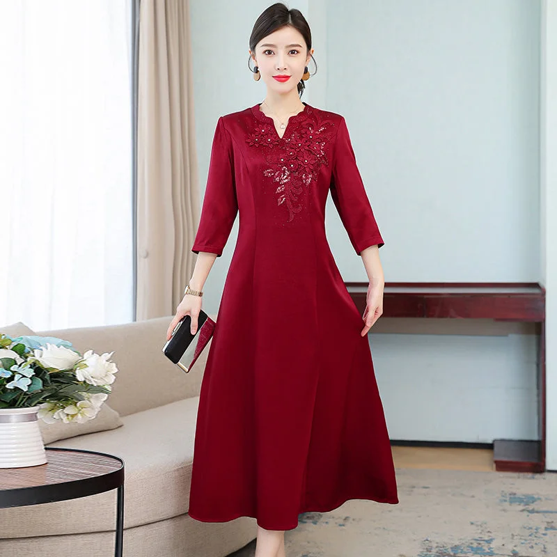 Plus Size Formal Red Embroidery Oriental Dress Plus Size Top