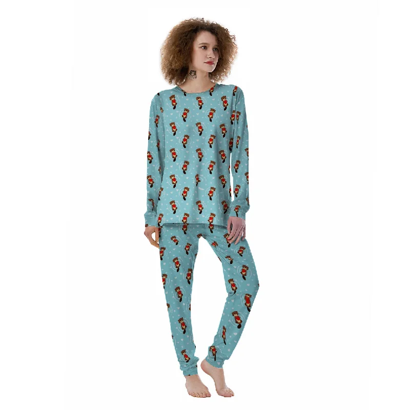 Beaver And Heart Print Pattern Women's Pajamas Best pajama sets for relaxing weekends