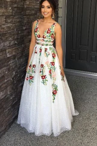 Elegant Ivory V Neck Lace Prom Dresses Backless Pockets Wedding Dresses with Flowers P1046 Strapless Bridal Dress