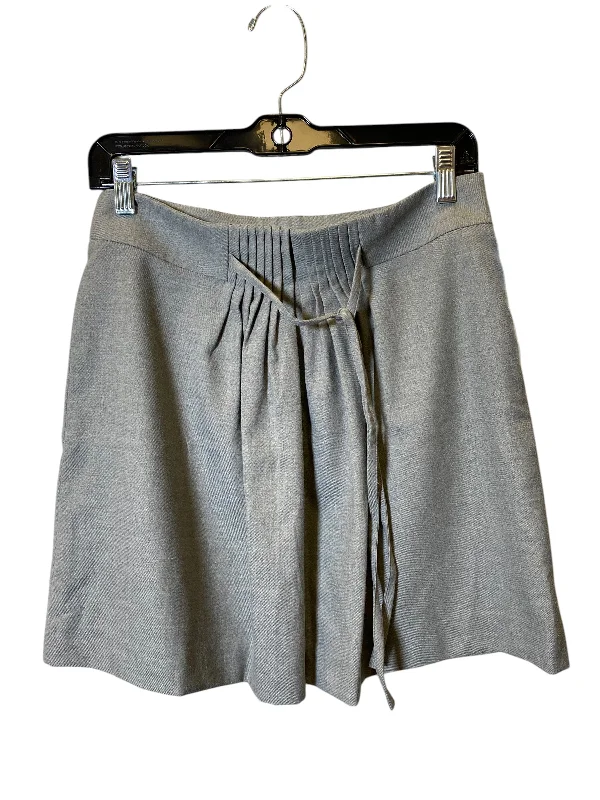 Skirt Mini & Short By Gap In Grey, Size: 2 Mini Skirt Classic