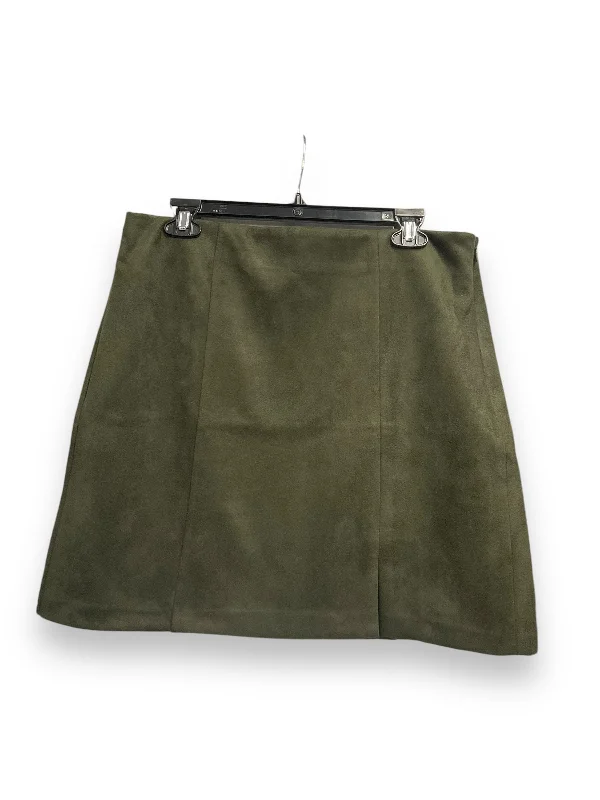 Skirt Mini & Short By Loft In Green, Size: M Raw Hem Mini Skirt