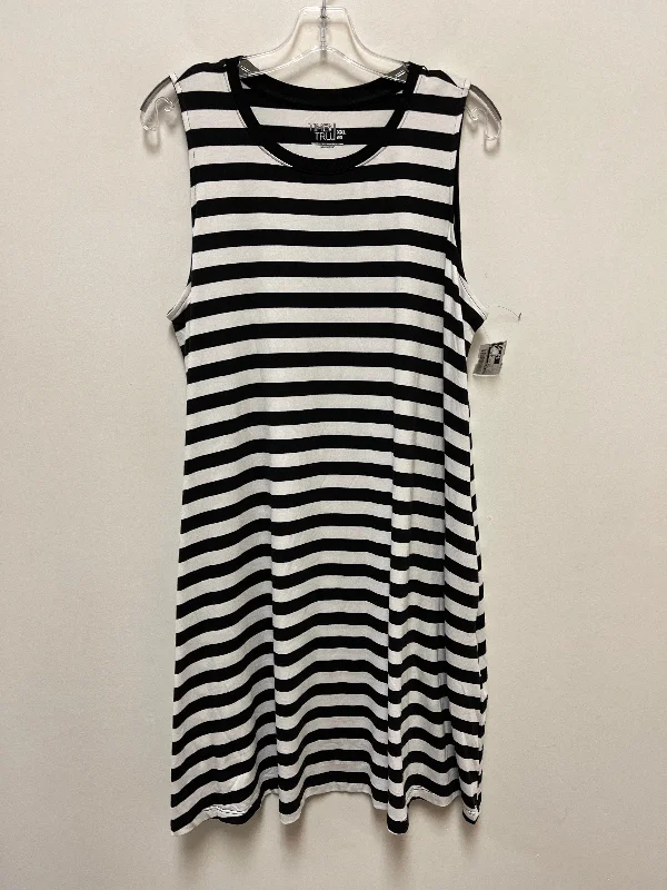 Dress Casual Midi By Time And Tru In Black & White, Size: 2x Midi Skirt Chic